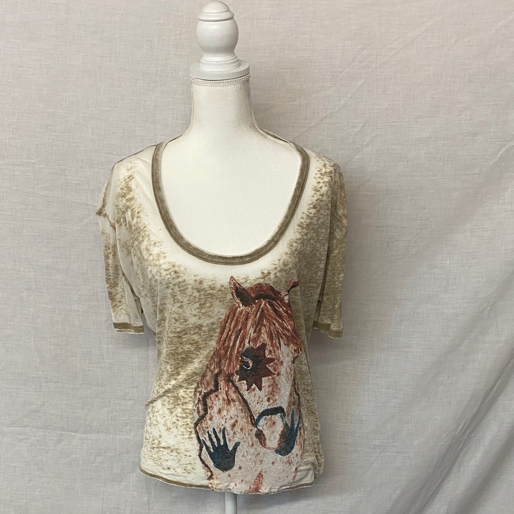 Artistic Tan Graphic Women's Tee